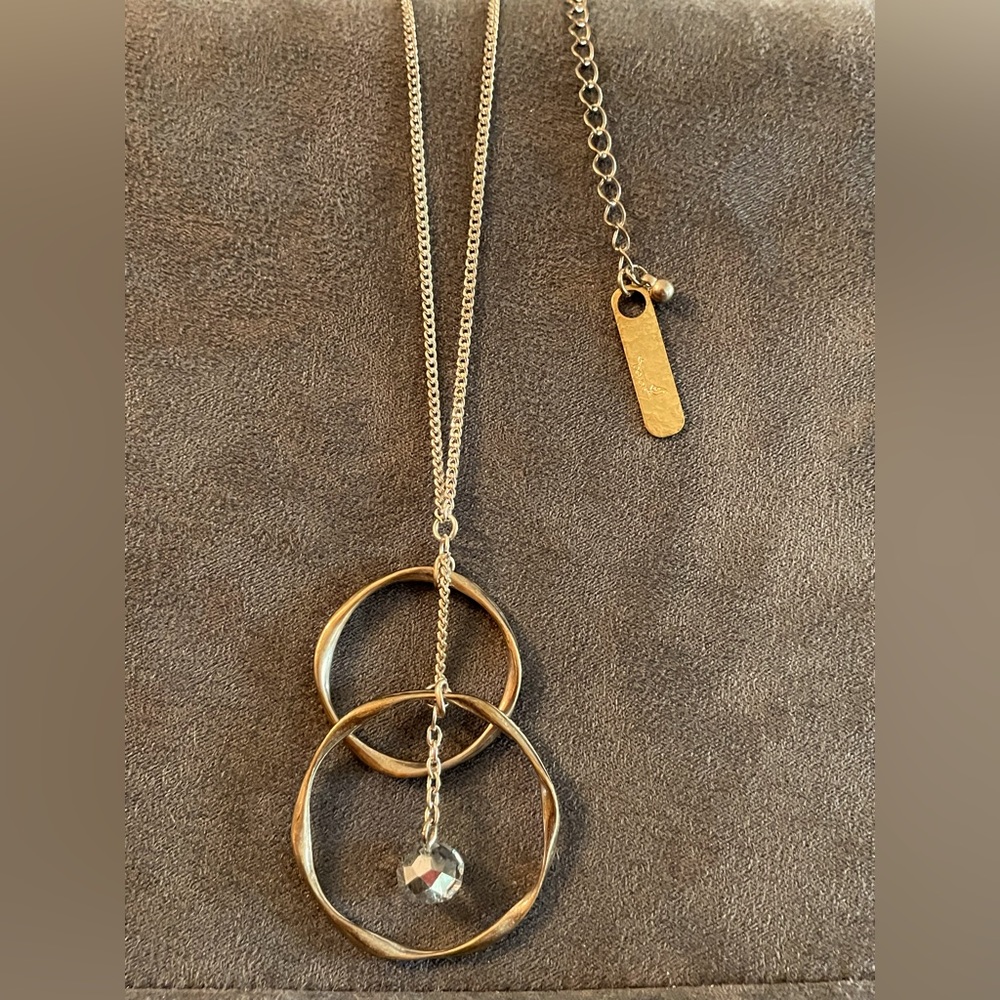Perch Double Loop Pendant Necklace
